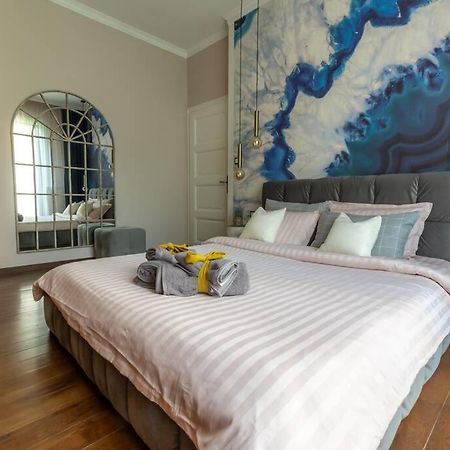 Top Central Design, 2 Bedroom, Ndk, Free Secured Parking Софія Екстер'єр фото